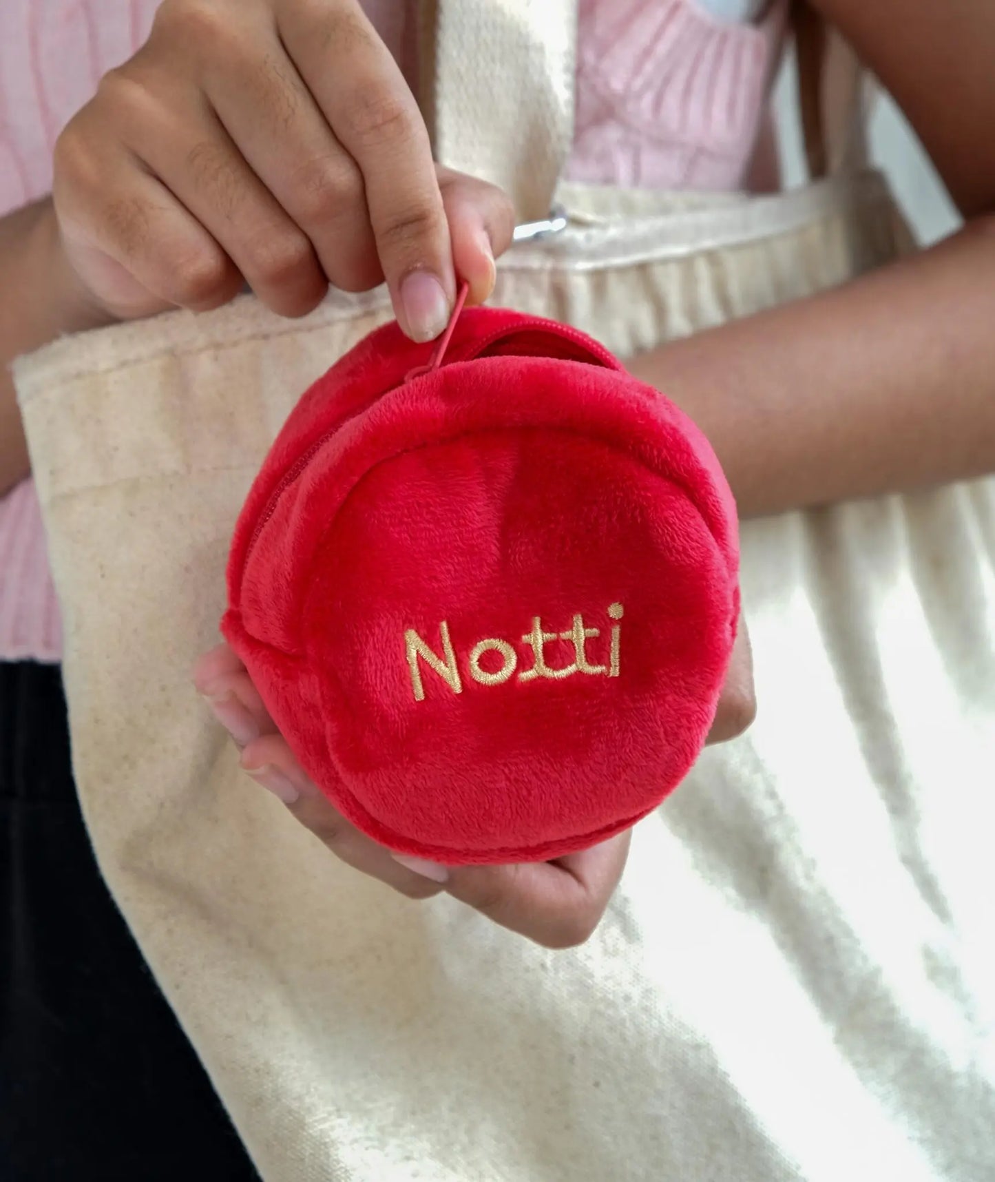 Notti Companion Pouch (Red) image 4